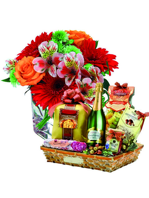 fiori misti e cesto natalizio