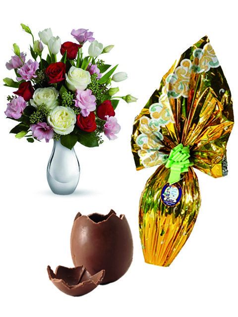 uovo di pasqua con rose